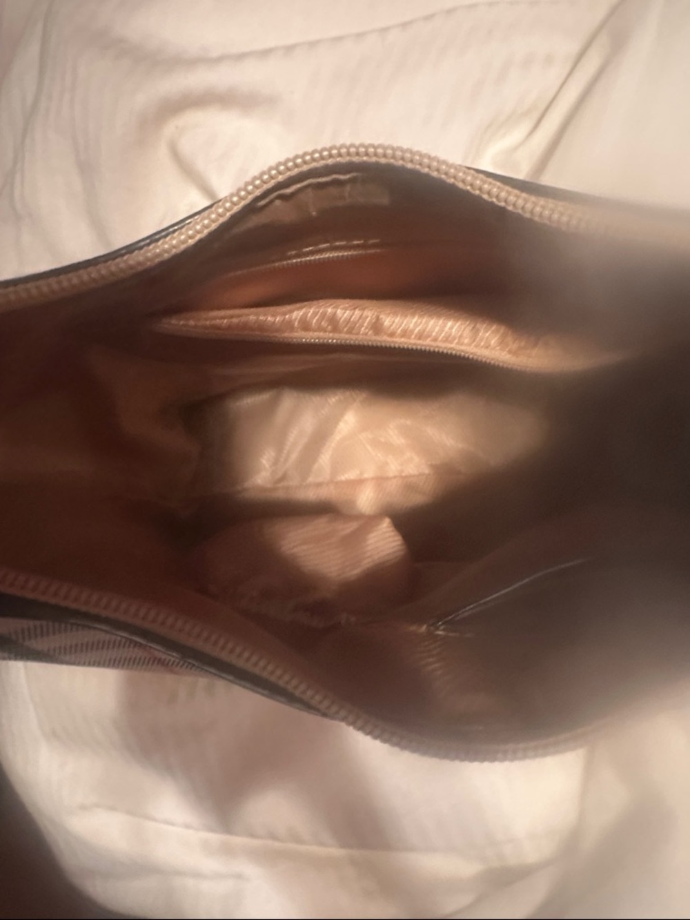 Brand New Burberry Beige Tartan Shoulder Bag with Black Trim - Picture 4 of 4